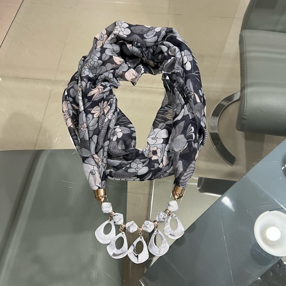 🔴 Woman’s Necklace infinity Scarf